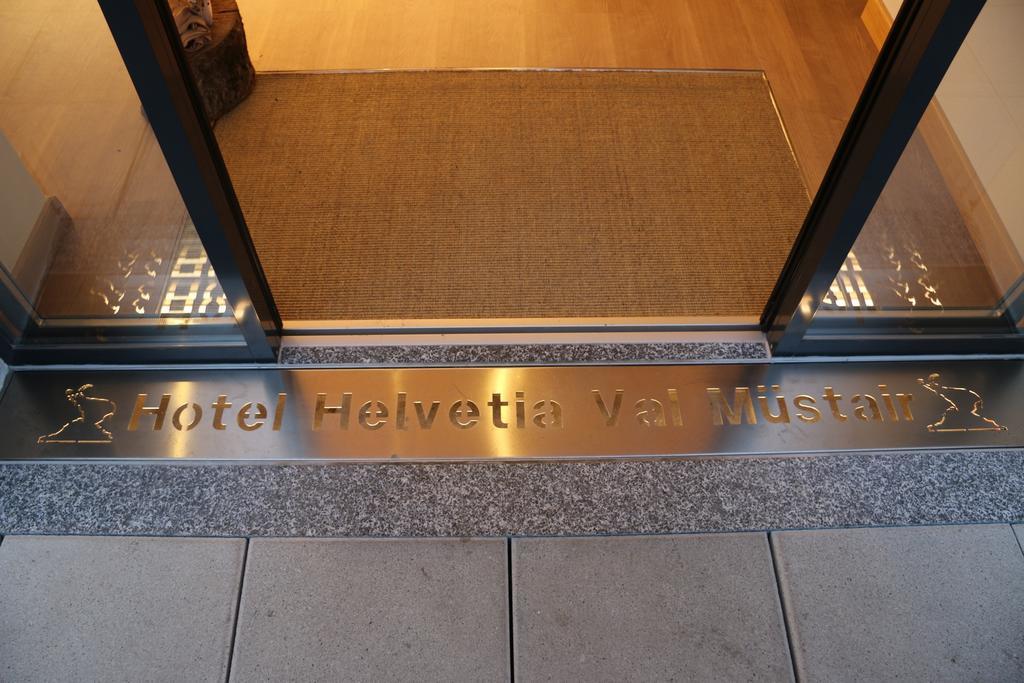 Hotel Helvetia Müstair Dış mekan fotoğraf