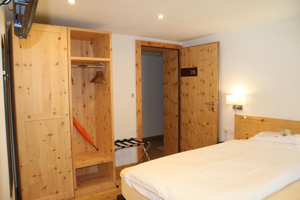 Hotel Helvetia Müstair Dış mekan fotoğraf